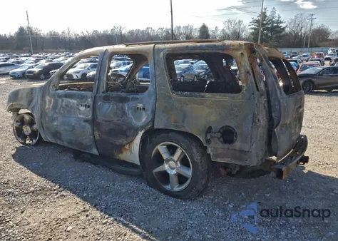 2010 Chevrolet Tahoe K1500 Ltz z USA, uszkodzony, nr VIN 1GNUKCE0XAR238772